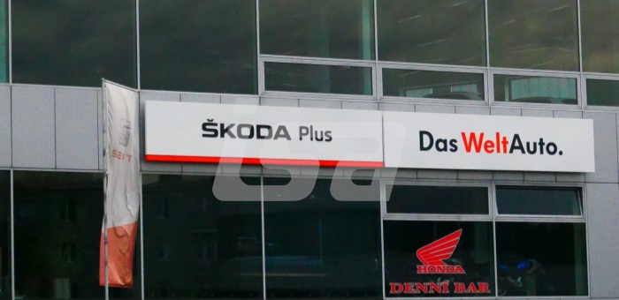 ŠKODA PLUS 2016 ... | ŠKODA PLUS AUTO JAROV DAS WELT AUTO FASADNÍ PÁS