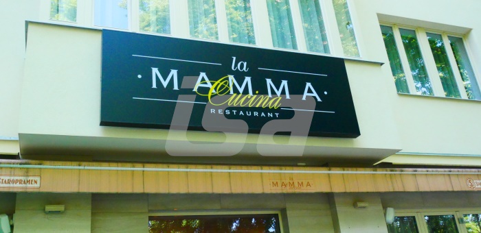 KOLONÁDA PODĚBRADY | LA MAMA CUCINA PANEL